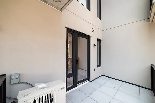 Rented by Key City Capital Inc | media 43