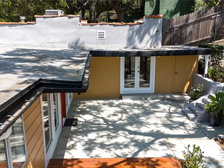 1148 Rockdale Ave — Photo 42