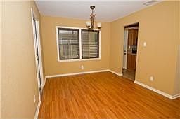 4th image of 7202 Sycamore Dr