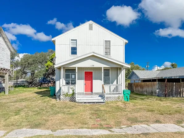 138 S Houston St, Aransas Pass, TX 78336