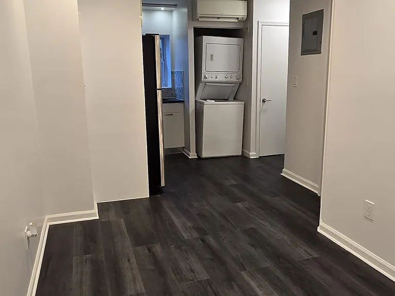 2015 Homecrest Ave #1 — Photo 4