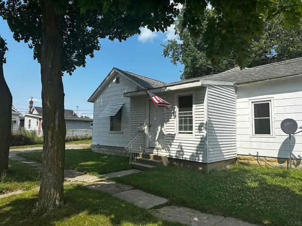 603 Oak St, Adrian, MI 49221