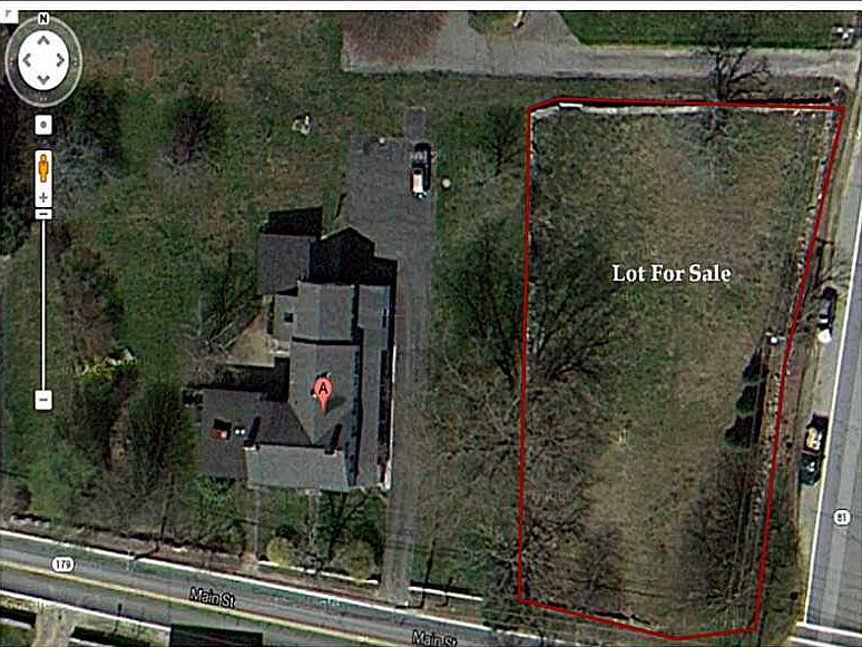 2nd image of 23 Main St