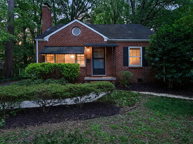 2126 Arnold Dr — Photo 30