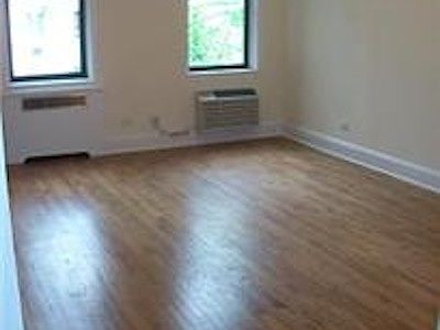 2nd image of 121 E 88th St APT 1