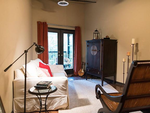 4th image of 313 E Lafayette St APT 303