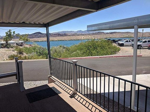 4th image of 555 Beachcomber Blvd #B2
