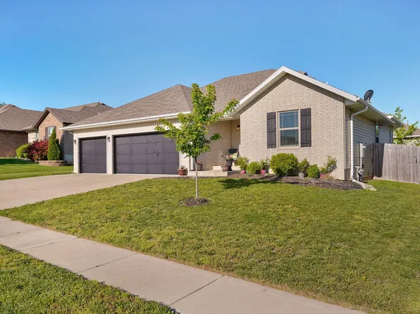 1659 N Kingfisher Drive, Nixa, MO 65714