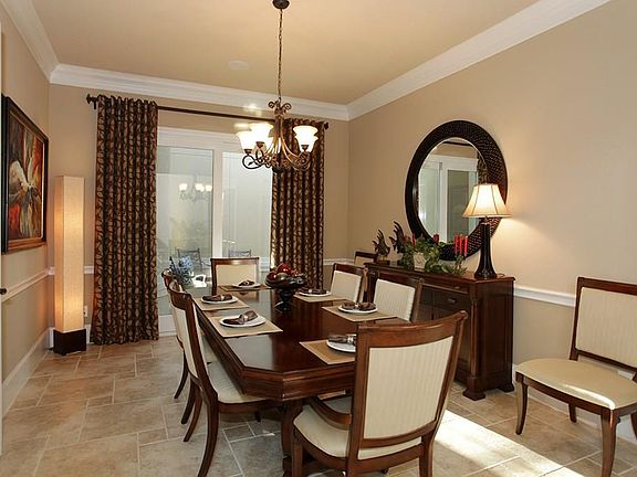5th image of 14 Chivary Oaks Ct