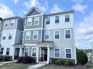 6045 Kayton St, Raleigh, NC 27616