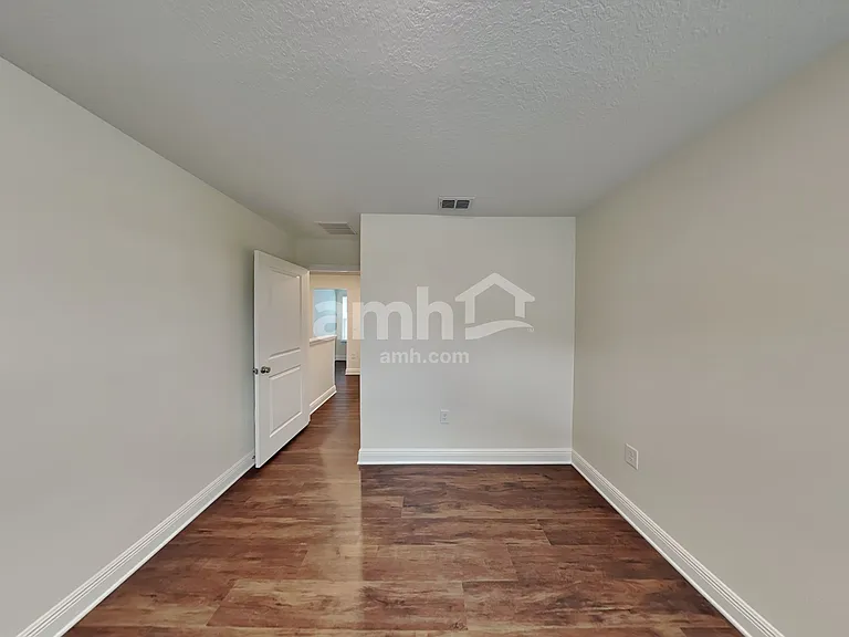 14613 Cedar Mill Dr — Photo 30