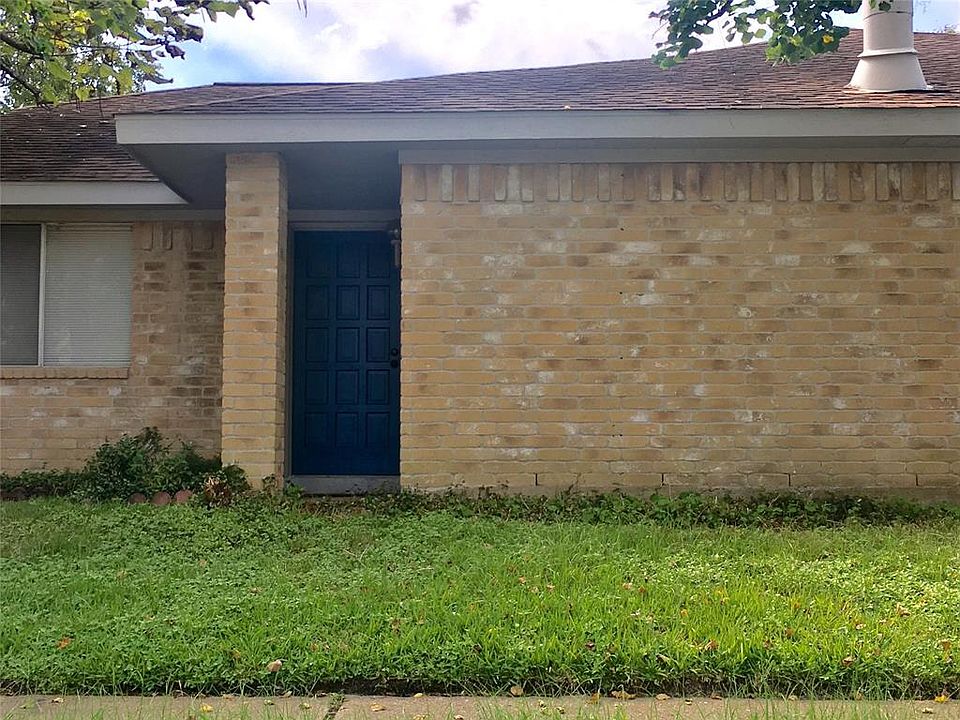 1st image of 17502 Glenmorris Dr