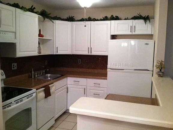 5th image of 3241 Fox Chase Cir N APT 107