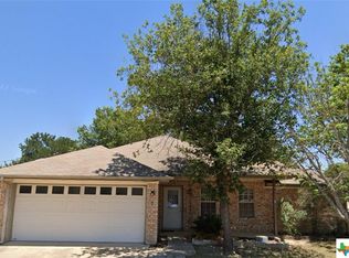 2 Buttercup Loop, Morgans Pt Resort, TX 76513