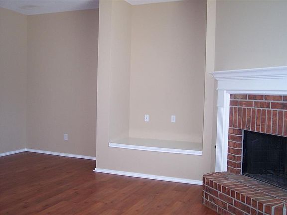 5th image of 3518 Double Lake Dr