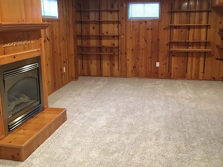833 W 3600 S — Photo 16