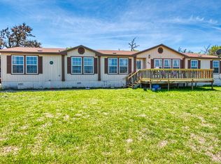 864 Baethge Blvd, Fredericksburg, TX 78624