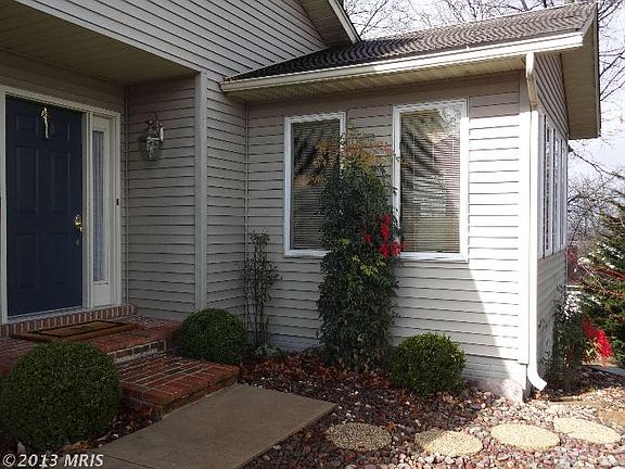 2nd image of 6151 Greenbriar Dr