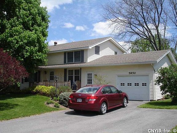 2nd image of 5850 Acton St
