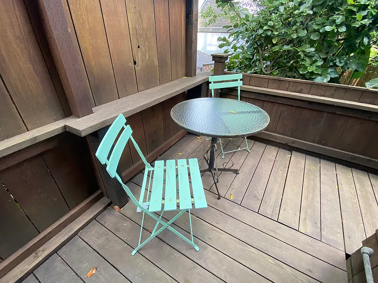 27th Ave — Photo 10
