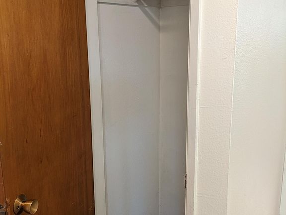 5th image of 1037 Grand Ave #3