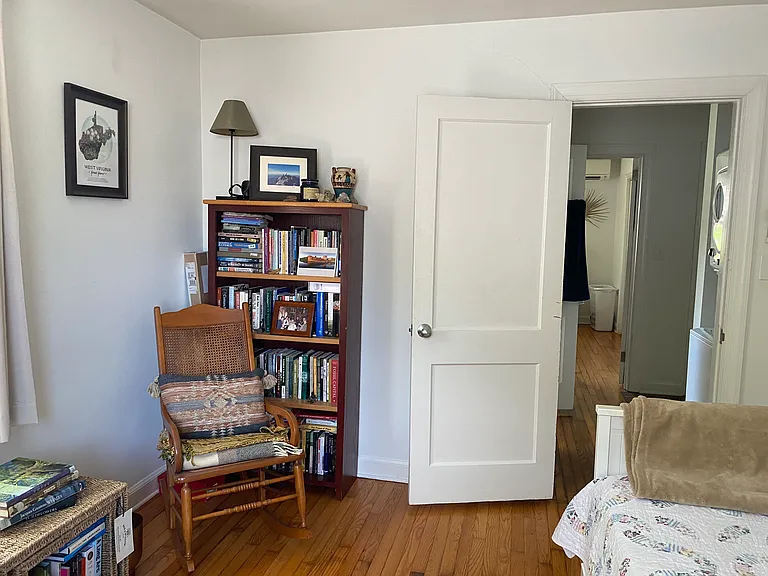 210 Meade Ave — Photo 21