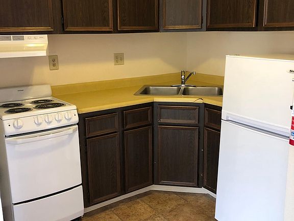 3rd image of 815 Coal Ave SW APT 41