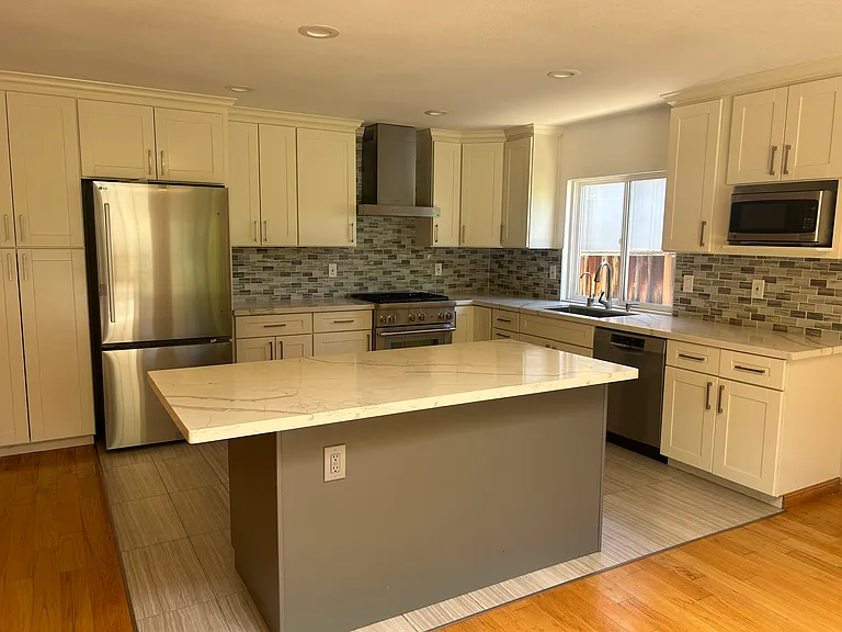 1941 Oro Dr — Photo 3