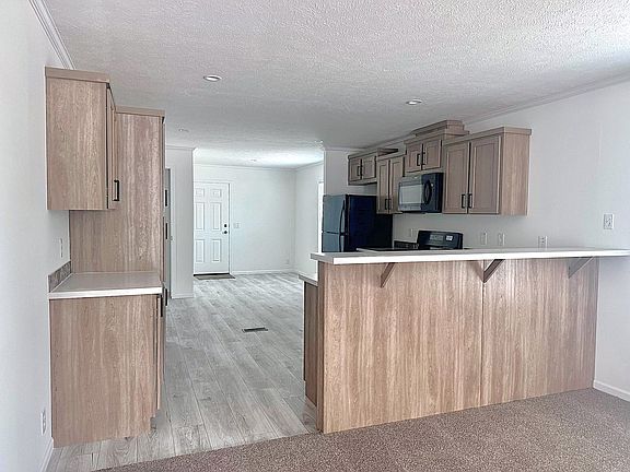 2nd image of 6633 N Hampshire Dr