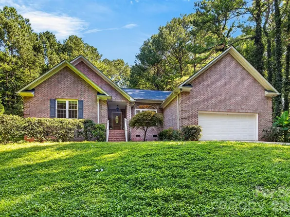 7097 Windy Pine Cir, Denver, NC 28037