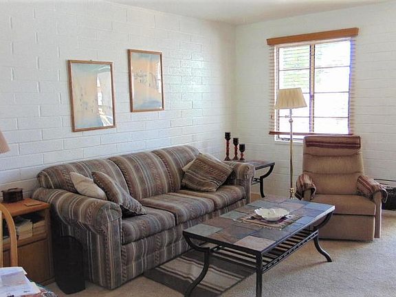 5th image of 210 W Camino Manzana