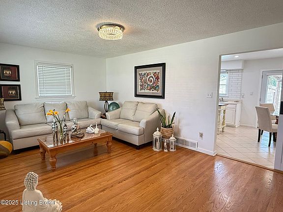 2nd image of 6206 Casper Dr