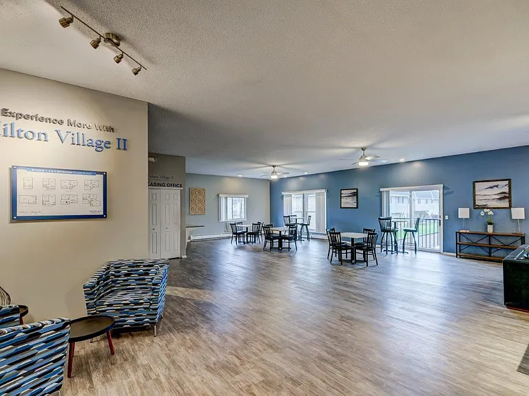 Hilton Village Apartment Homes — Photo 18