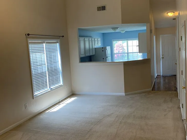 127 Linville Ct — Photo 11