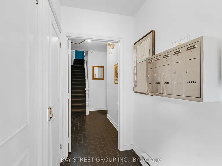 65 Gloucester St #4 — Photo 9