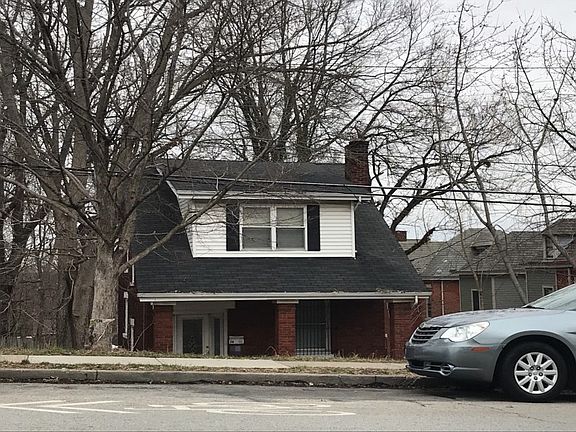 3rd image of 28 Nixon St