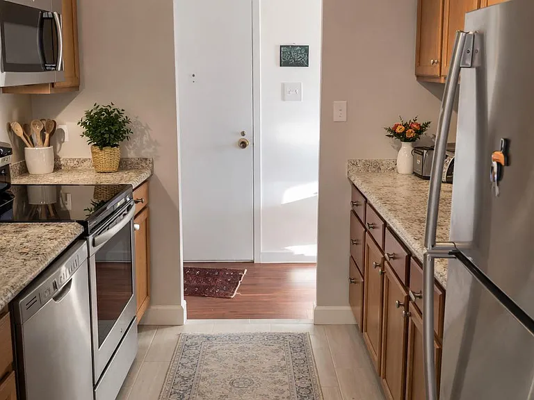 9701 Fields Rd #1808 — Photo 5