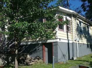83 Center St, Harveys Lake, PA 18618