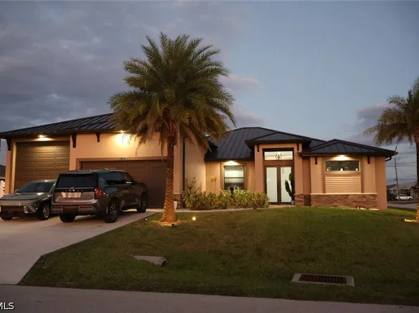 613 NE Juanita Pl, Cape Coral, FL 33909