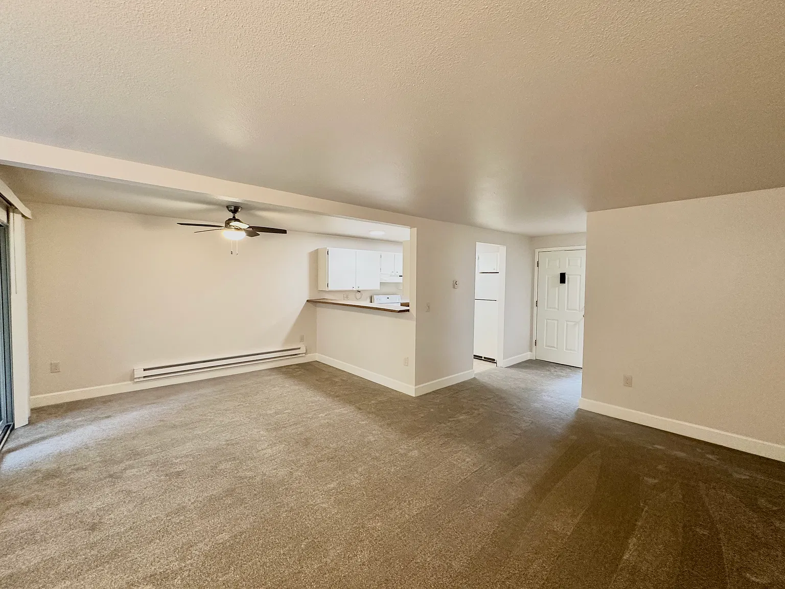 2 bed, 1150 sqft, $2,495 — Photo 2