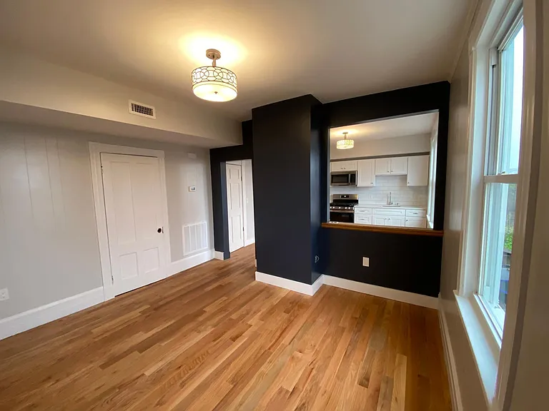 64 Chapel St #3 — Photo 2