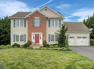 155 Eleahs Xing, Greencastle, PA 17225