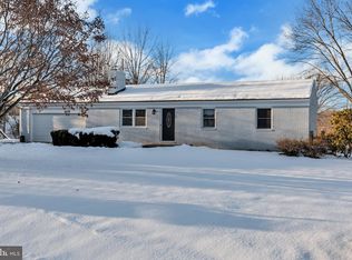39528 Quarter Branch Rd, Lovettsville, VA 20180
