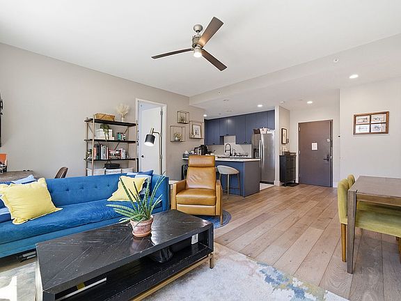 3rd image of 42-60 Crescent St #3D
