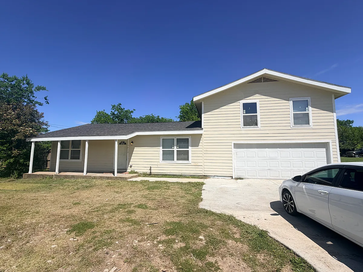 Building Photo - 1213 Dan Gould Dr