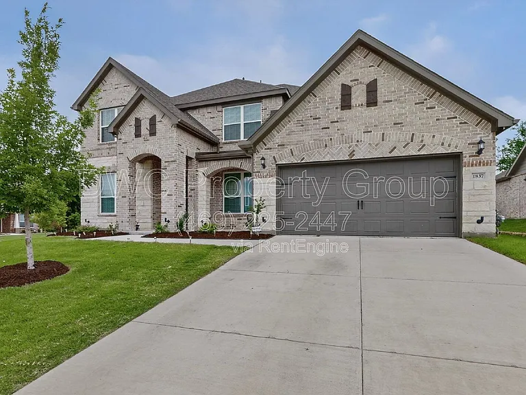 1837 Whispering Pines Dr — Photo 4