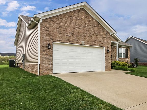 4th image of 2891 Tumbleweed Trail Ave