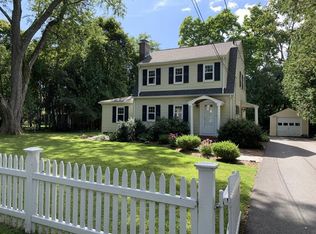 136 Fairhaven Rd, Concord, MA 01742