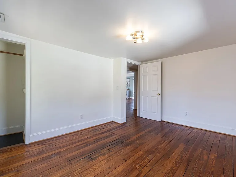 310 7th St SW — Photo 22