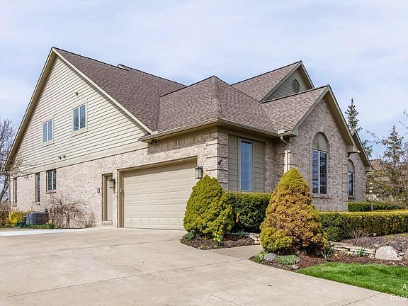 2nd image of 1732 Stonebridge Dr S #44